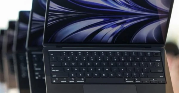 مبيعات ماك تخيب الآمال في موسم العطلات رغم ازدهار السوق 