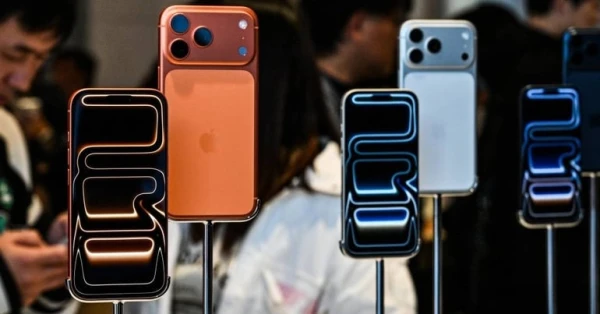 تقارير: نقص شرائح الذكاء الاصطناعي يرفع أسعار الهواتف الذكية في 2026 