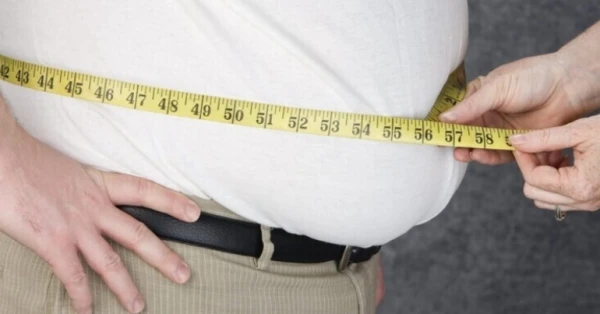 الوزن الزائد وارتفاع الضغط يمهدان الطريق لتدهور الذاكرة 