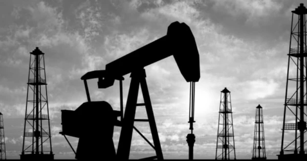 أوبك+ تميل لتمديد تجميد إنتاج النفط في مارس مع ارتفاع الأسعار إلى 70 دولارًا 