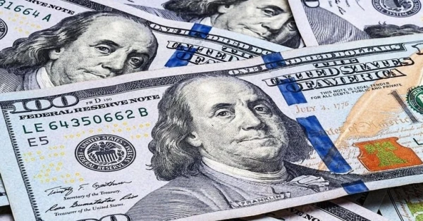 بعد عام هو الأسوأ منذ سنوات ماذا ينتظر الدولار في 2026؟ 