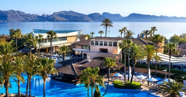 الإقامة الشاملة: ماذا يعني هذا النوع من الإقامة فعليًا؟ 