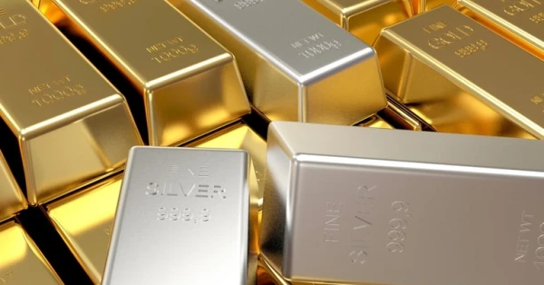 الفضة تقفز إلى 65 دولارًا لأول مرة في تاريخها والذهب فوق 4300 للأونصة 