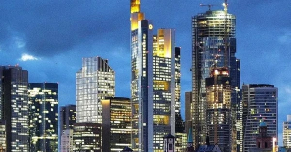 تحسن طفيف ينقذ ألمانيا من عام ثالث من الركود 