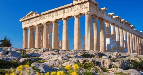 متحف الأكروبوليس: نافذة معمارية على العصر الذهبي لأثينا 