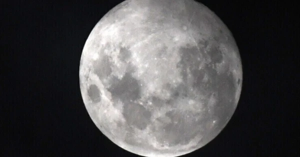 ناسا تجهز لإطلاق أول رحلة مأهولة ضمن برنامج أرتميس القمري 