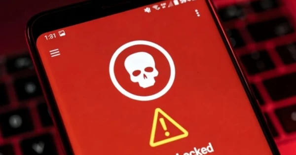فيروس جديد يحول هاتفك الذكي إلى أداة تجسس 