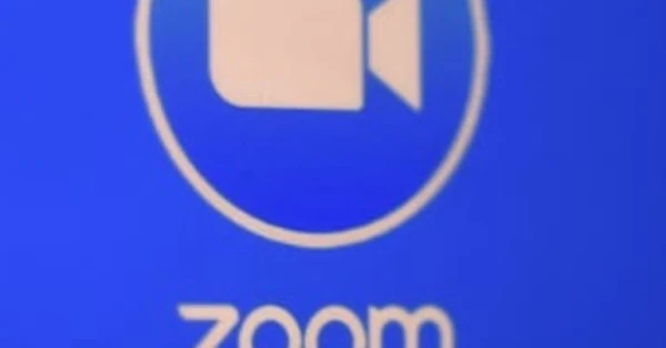 مساعد زووم الذكي يصل إلى الويب بقدرات إنتاجية متقدمة 