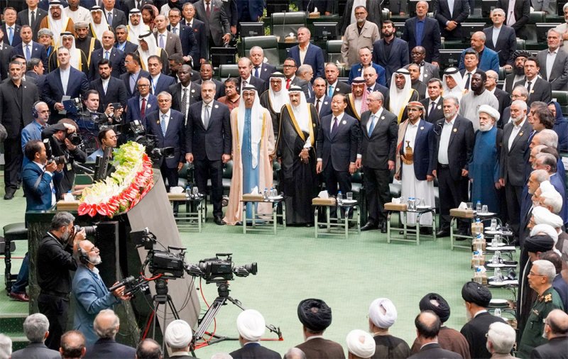 وزير الخارجية يشارك في مراسم أداء فخامة رئيس الجمهورية الإسلامية الإيرانية اليمين الدستورية