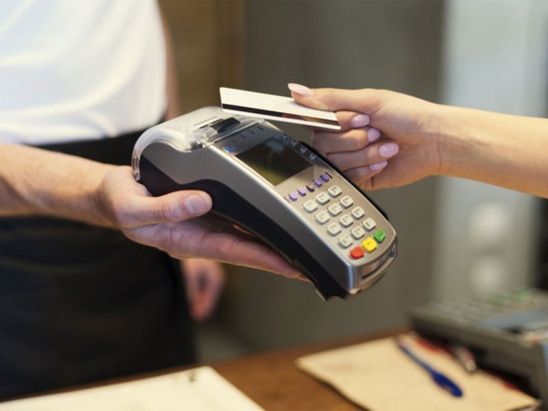 محطات بترول لا تقبل السداد بالبطاقة البنكية