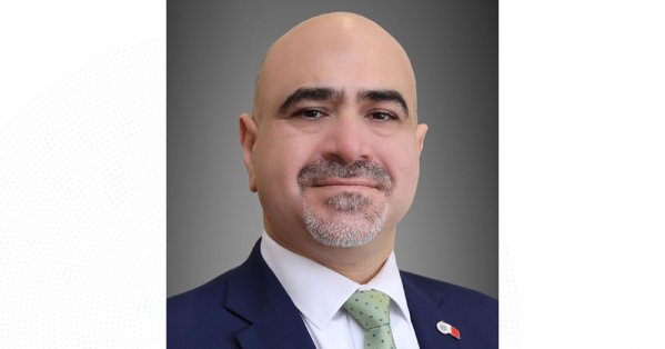 رئيس جامعة البحرين يؤكد أن يوم الشرطة البحرينية يجسّد ماضيًا عريقًا وحاضرًا متألقًا ومستقبلًا واعدًا للأمن في المملكة 