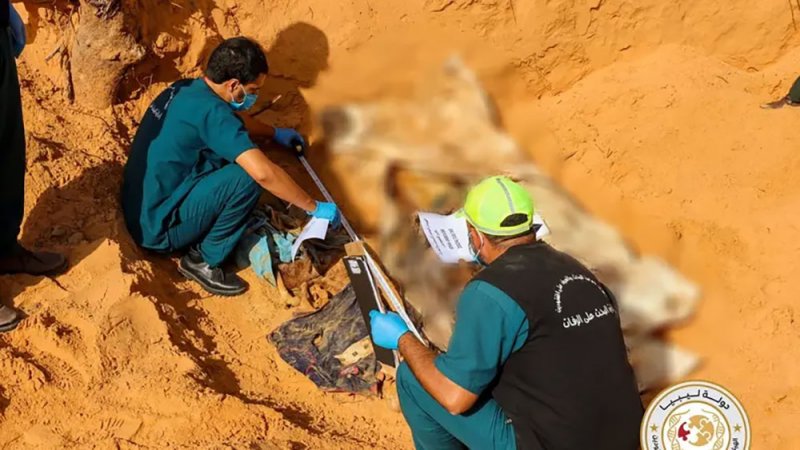 ليبيا.. 54 جثّة داخل مقبرة جماعية منذ 2011 والسلطات تحقق