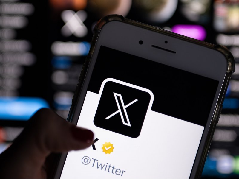 عطل عالمي يضرب منصة X