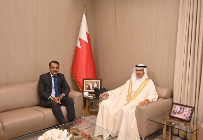 بحث تعزيز التعاون مع باكستان في شؤون الإقامة والجوازات