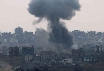 غارات إسرائيلية على غزة تقتل 16 فلسطينياً بينهم أطفال ونساء