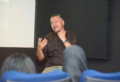 “مالي تشونغ” يستعرض تجربته في أشهر الأعمال السينمائية