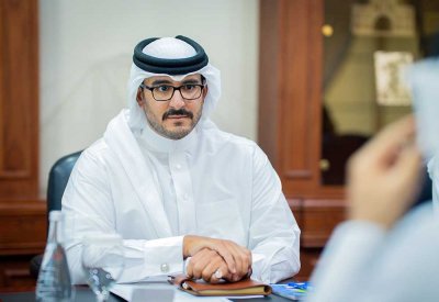 سمو الشيخ عيسى بن سلمان: نهج مؤسسي لتنفيذ البرامج الحكومية وتحسين خدمات الصحة والتعليم