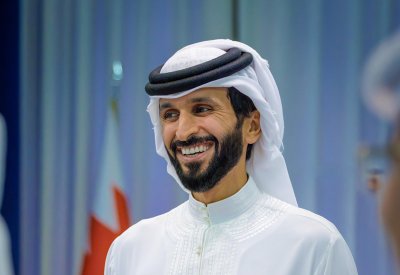ناصر بن حمد: تعزيز مكانة البحرين كمركز إقليمي للصناعات والخدمات البحرية