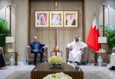 وزير المالية يستعرض مع السفير الأميركي مسارات التعاون المالي والاقتصادي