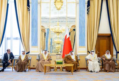 الإنجازات المحققة نتاج الروح الوطنية والتعاون بين فريق البحرين