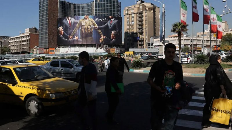 تجسس على مواقع حساسة.. إيران تضبط "سائحاً أوروبياً"
