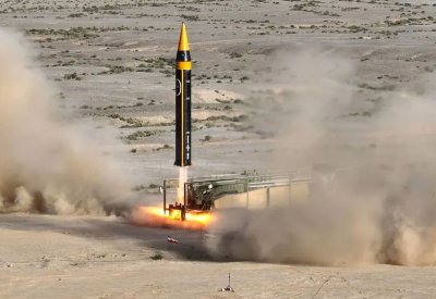 الحرس الثوري الإيراني: إطلاق صاروخ خيبر لأول مرة على إسرائيل