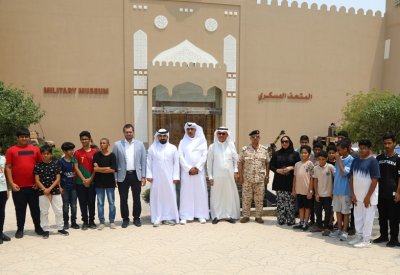 المحافظة الشمالية تنظم زيارة ميدانية لطلبة البرنامج الصيفي إلى المتحف العسكري بقوة دفاع البحرين