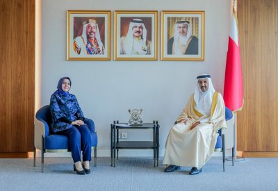 وزير "المواصلات" يستقبل سفيرة تركيا لدى البحرين