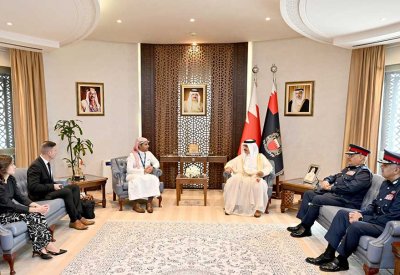 وزير الداخلية يستقبل وفدا من شركة "إيرباص هيليكوبترز" للأعمال الدولية