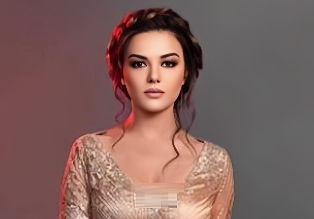 جريدة البلاد | الفنانة السورية دانا مارديني تعلن اعتزالها