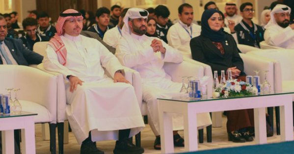 مركز ناصر العلمي والتقني وجامعة البحرين ينظمان الملتقى الشبابي الأول للأمن السيبراني