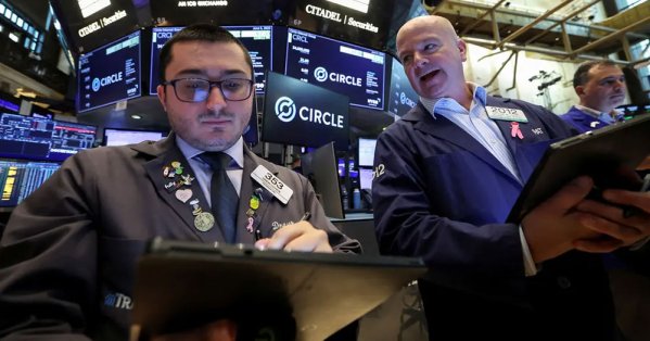 ارتفاع مؤشرات "وول ستريت" بدعم من توقعات خفض الفائدة الأميركية