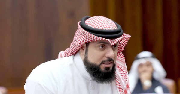 الأحمد: تحويل التأشيرات إلى عمل ظاهرة تحتاج متابعة