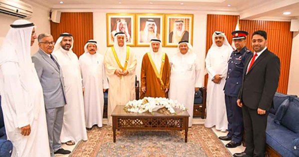 محافظ الشمالية يستقبل الأهالي ويدعو للمشاركة في فعاليات الأعياد الوطنية 