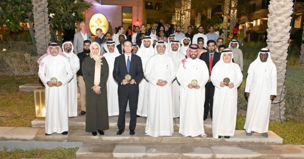 مدينة التنين البحرين تحتفل بالذكرى العاشرة لتأسيسها 