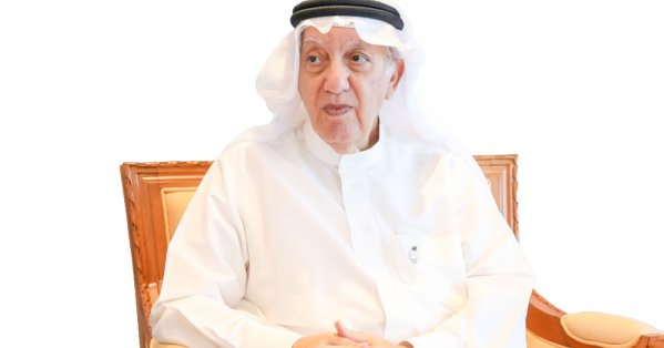 خالد فخرو لـ “البلاد”: دراستنا في الخارج جعلتنا نؤمن بأهمية المشاركة في بناء الدولة 