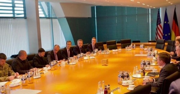 يوم ثان من المحادثات.. كييف تساوم وتتنازل وموسكو على موقفها #صحيفة_البلاد 