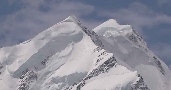 قتيلان ومفقودان فوق جبال نيوزيلندا #صحيفة_البلاد 