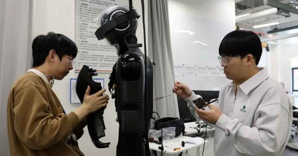 حجم قطاع الذكاء الاصطناعي في الصين سيتجاوز 170 مليار دولار هذا العام #صحيفة_البلاد 