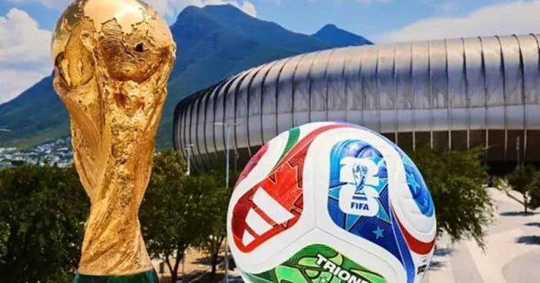 تذاكر كأس العالم تصل إلى 8,680 دولار والجماهير تتهم الفيفا بـ"خيانة روح البطولة" #صحيفة_البلاد 