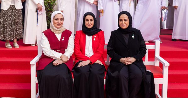 وزارة الإسكان والتخطيط العمراني تحتفل بالأعياد الوطنية 