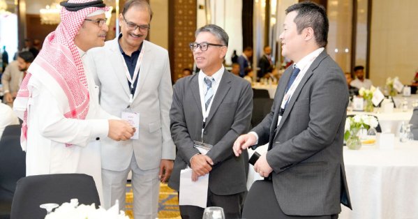 إيسوزو البحرين تعقد لقاء 3S لعملائها وشركائها 