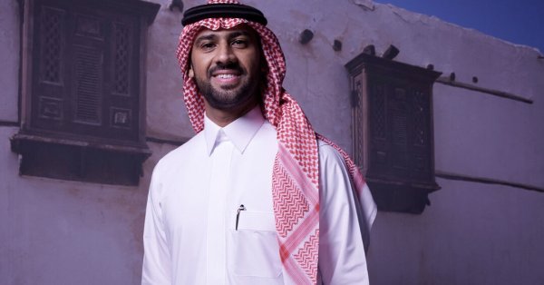البحر الأحمر السينمائي الخامس بقيادة فيصل بالطيور 