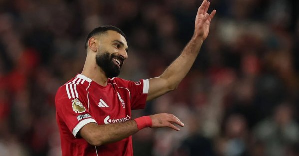 بعد أزمة التصريحات.. ليفربول يغازل صلاح بفيديو مدته 52 دقيقة 