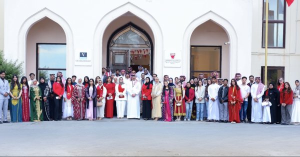 "فاتيل البحرين" تحتفي بالعيد الوطني المجيد 