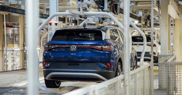 "فولكس فاجن" تغلق مصنعاً في عقر دارها لأول مرة منذ 88 عاماً 