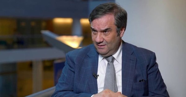 حاكم مصرف سوريا: إلغاء "قانون قيصر" يمهّد لعودة الاندماج المالي والحصول على تصنيف ائتماني 