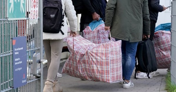 النرويج تعلن عن قرار هام بشأن اللاجئين السوريين يبدأ تطبيقه مطلع العام المقبل 