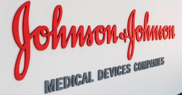 تعويض بـ 65 مليون دولار.. "جونسون آند جونسون" تخسر معركة "بودرة السرطان" 
