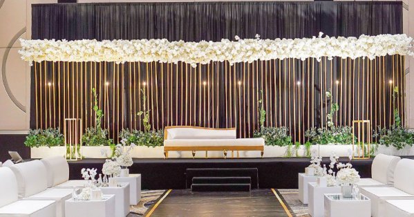 صالة أفراح ومواقف سيارات مقترحة في الدير 